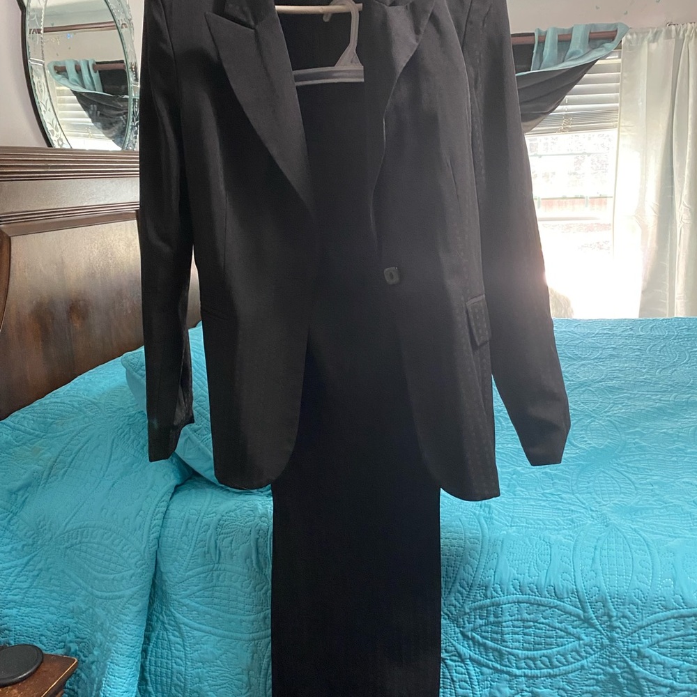 Suit